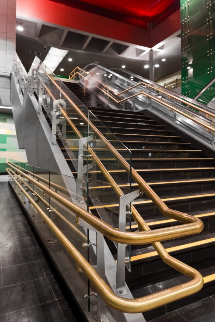 chile-amc-handrail-03